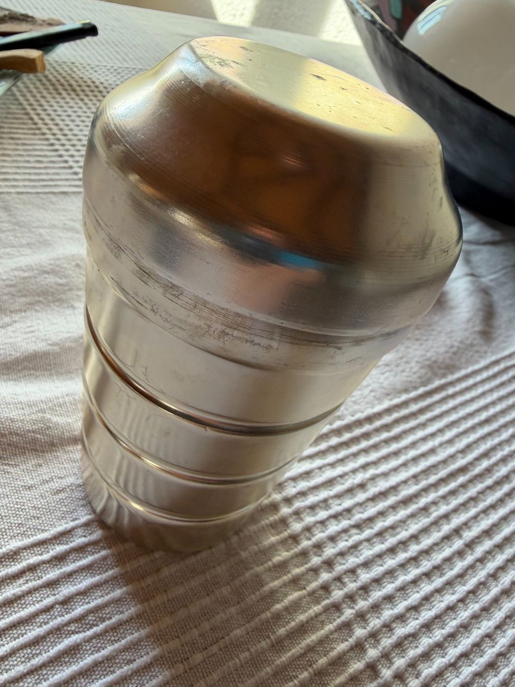 Küchengeräte: Alu Mix Becher – Gebraucht aus Zürich von bel_p6mm 1