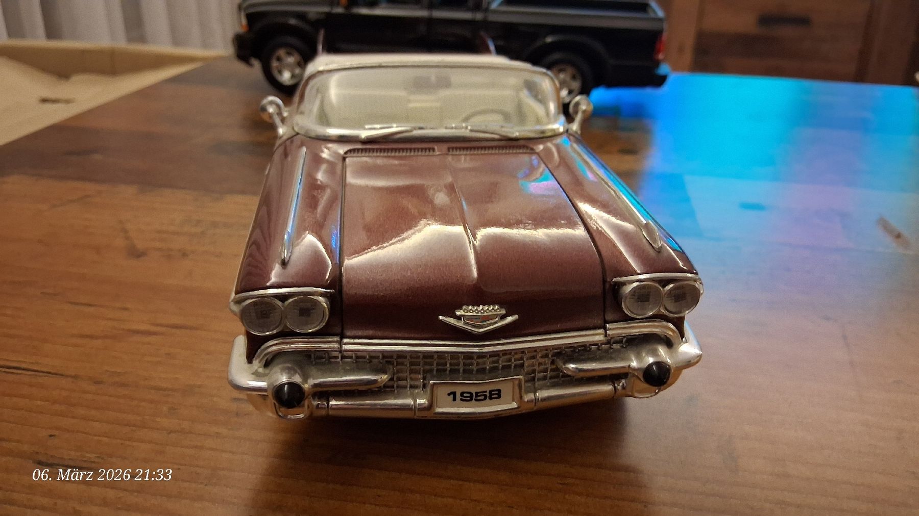 Modellautos: 1:18 Cadillac Eldorado – Gebraucht aus Wolfenschiessen von 2-stroke-garage 2