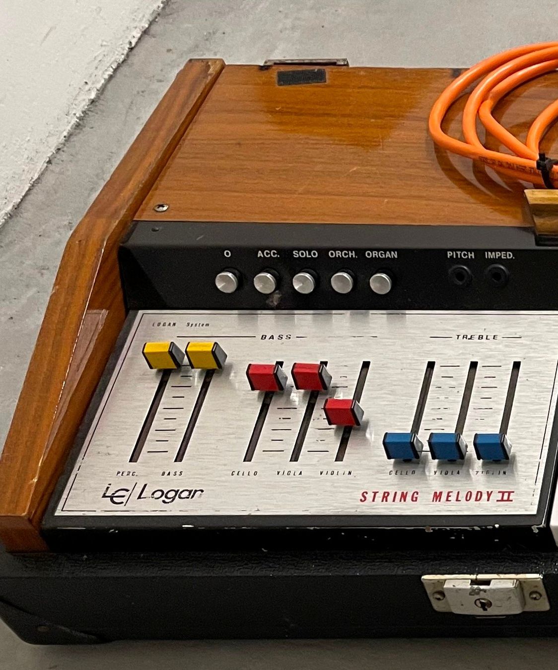 Musikinstrumente: Logan Tring Melody 2 alles original – Gebraucht aus Wetzikon ZH von Mtony 2