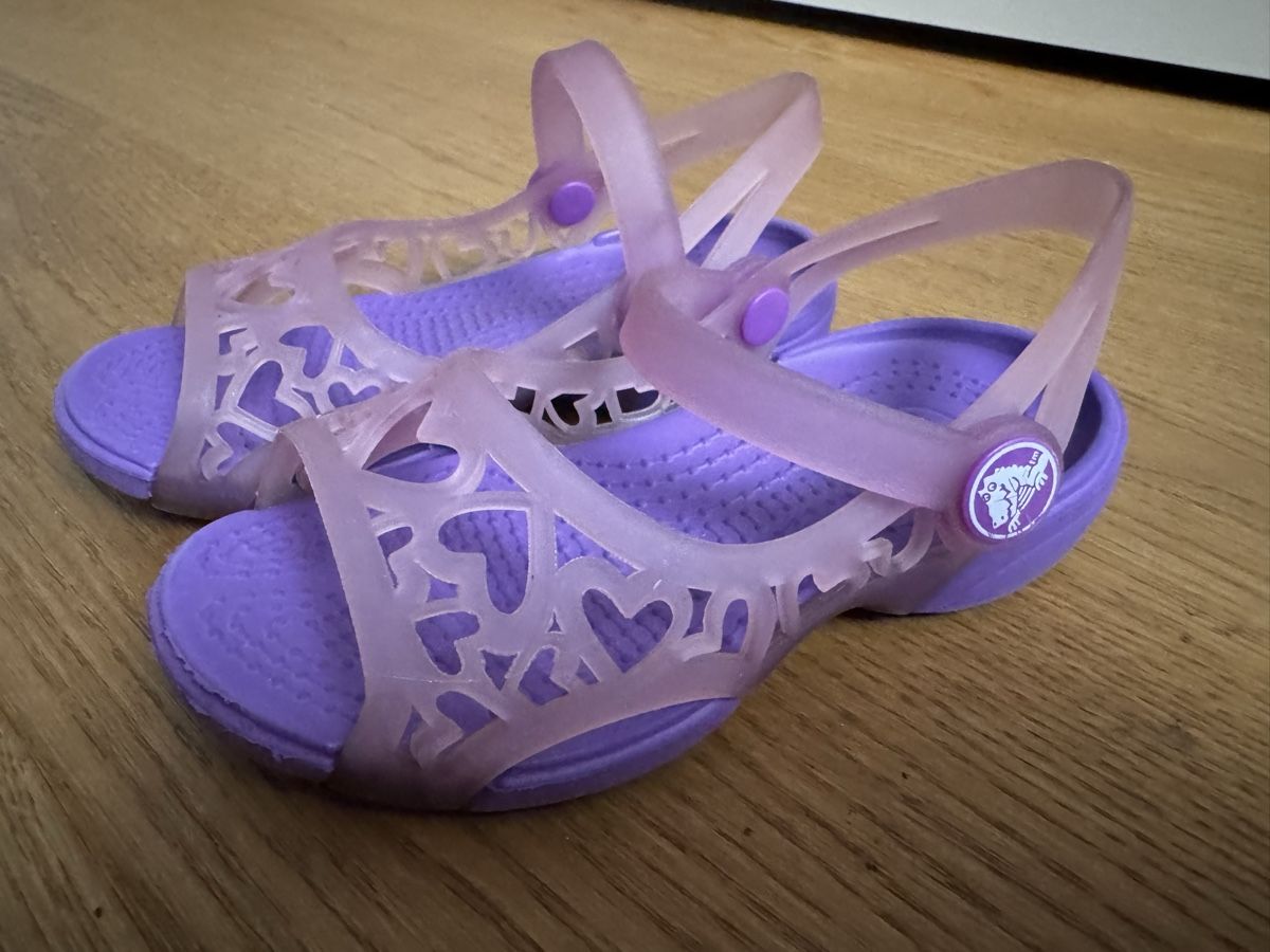 Crocs Scarpe per ragazze: Crocs 8 Gr. 24-25 – Usato da Genthod venduto da Tidus04 1