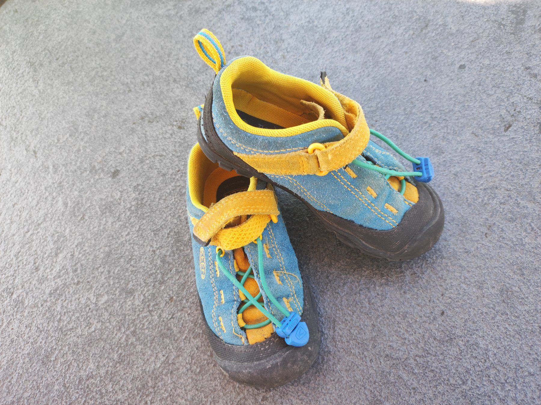 Scarpe per ragazzi: Kinderschuh – Usato da Lanzenneunforn venduto da Fabi281