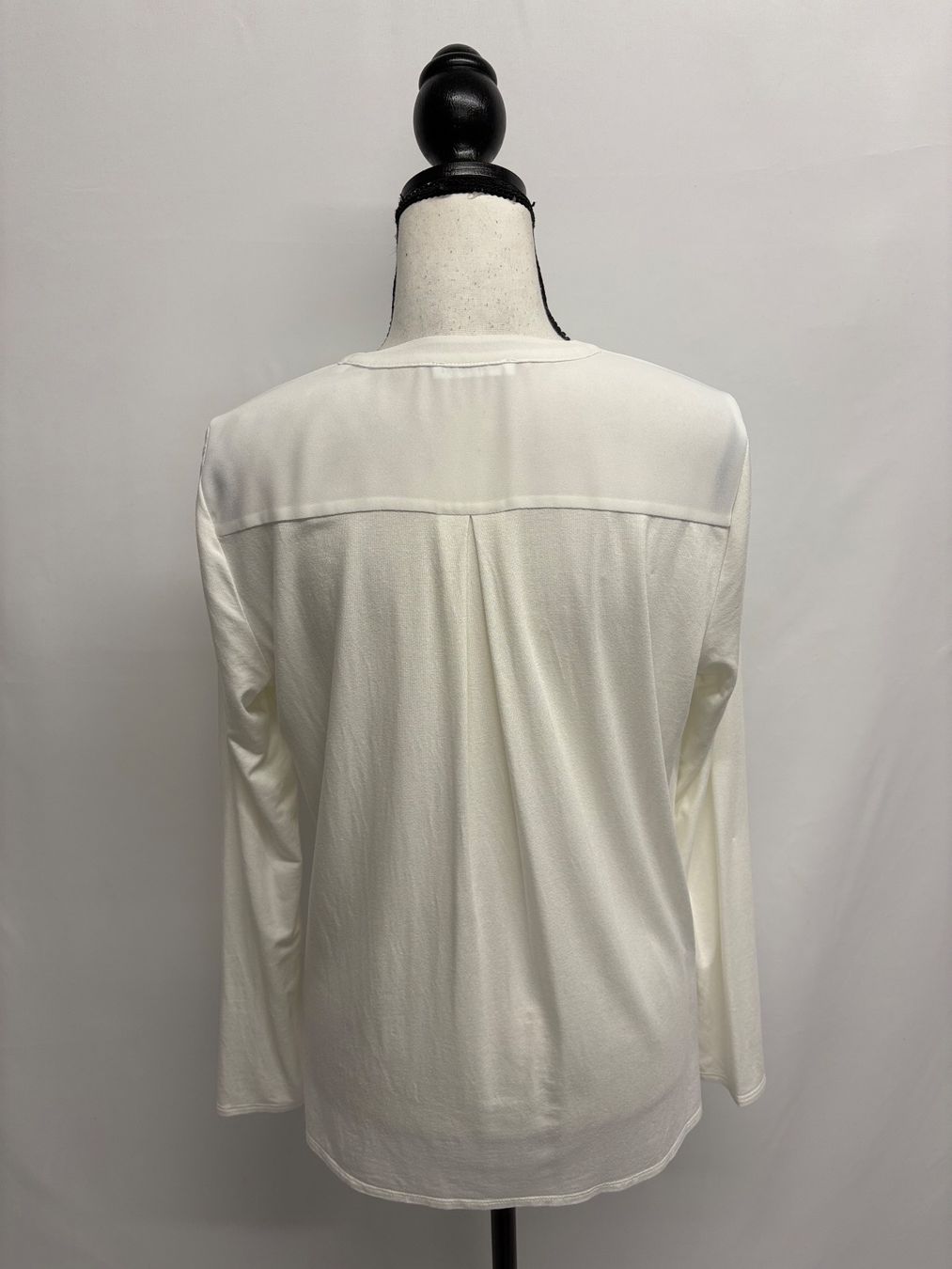 Opus Camicette: Opus elegante Bluse in Weiss Gr. 36 Viskose Jersey – Nuovo (secondo la descrizione) da Regensdorf venduto da secondchancefashion 2