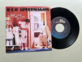 REO SPEEDWAGON tolle Single Keep the fire burning Kult 80's