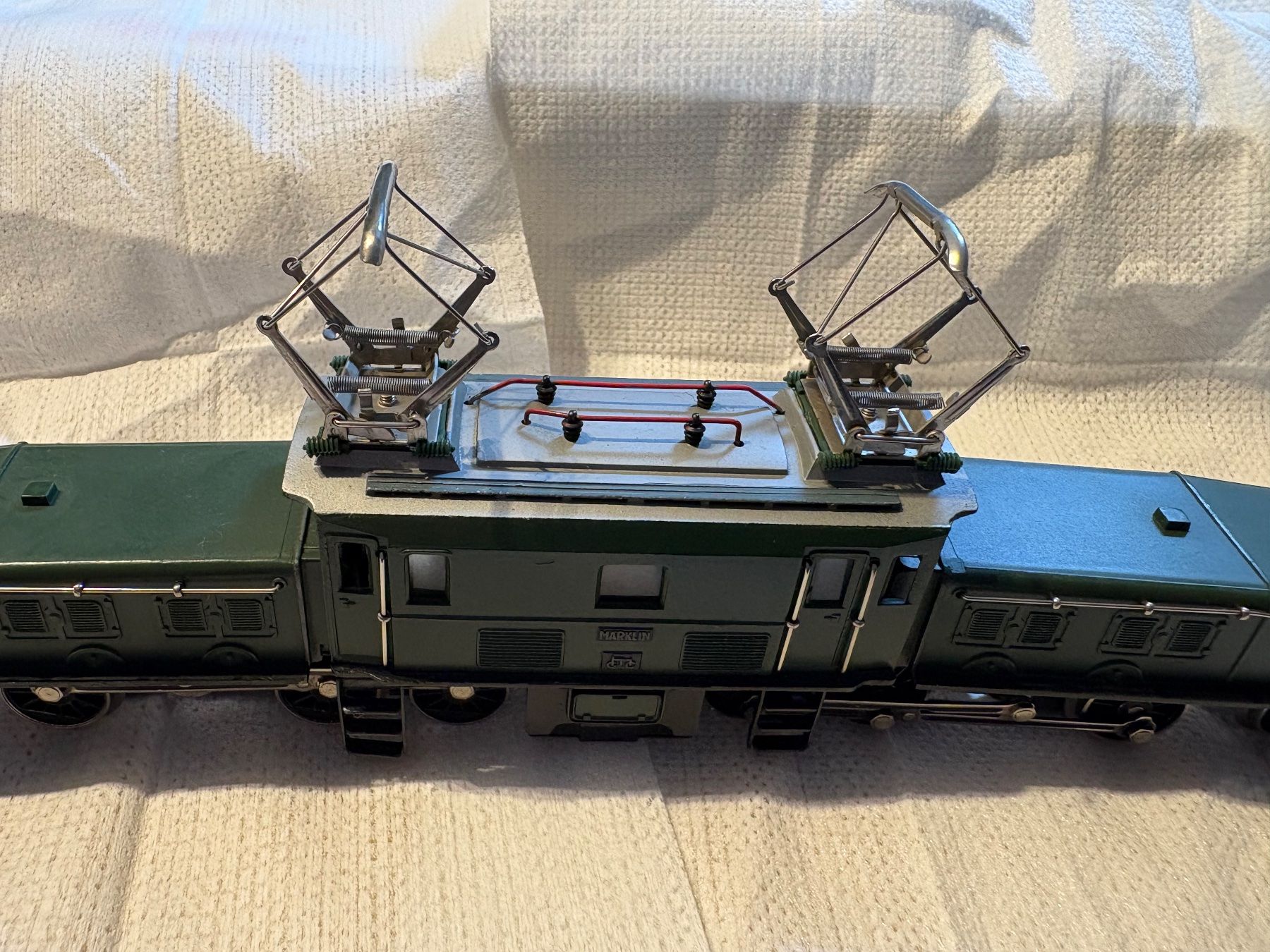 Märklin Modellini di ferrovie: Maerklin crocodile 3015 SANS emballage – Usato da Corcelles Payerne venduto da Pierre66 5