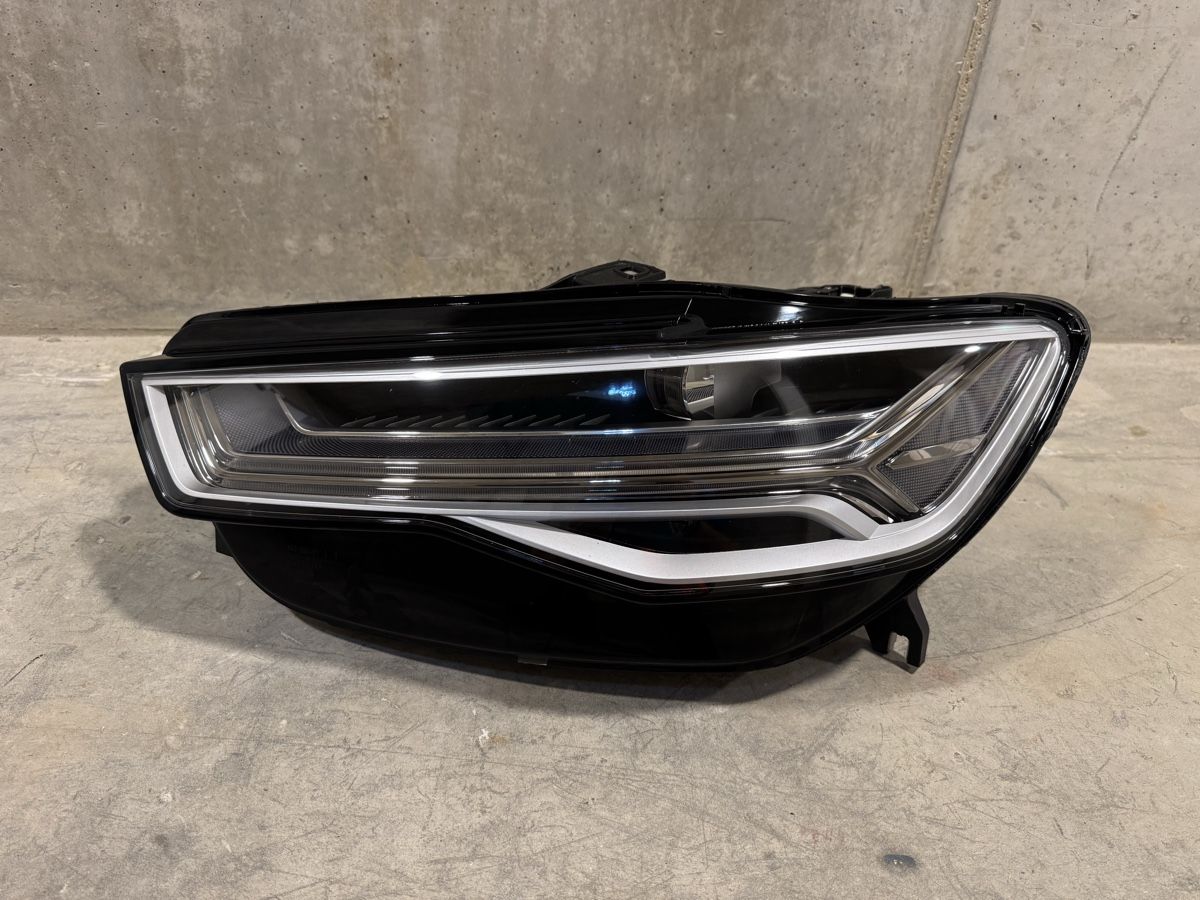 Audi Fari: Audi A6 C7 Facelift Matrix LED Scheinwerfer links – Usato da Märstetten venduto da hlacika88