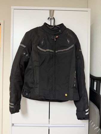 Richa Motorradjacke schwarz mit D3O Protektoren, Grösse L D
