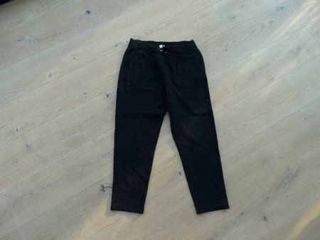 schwarze Freizeit oder Turnhose