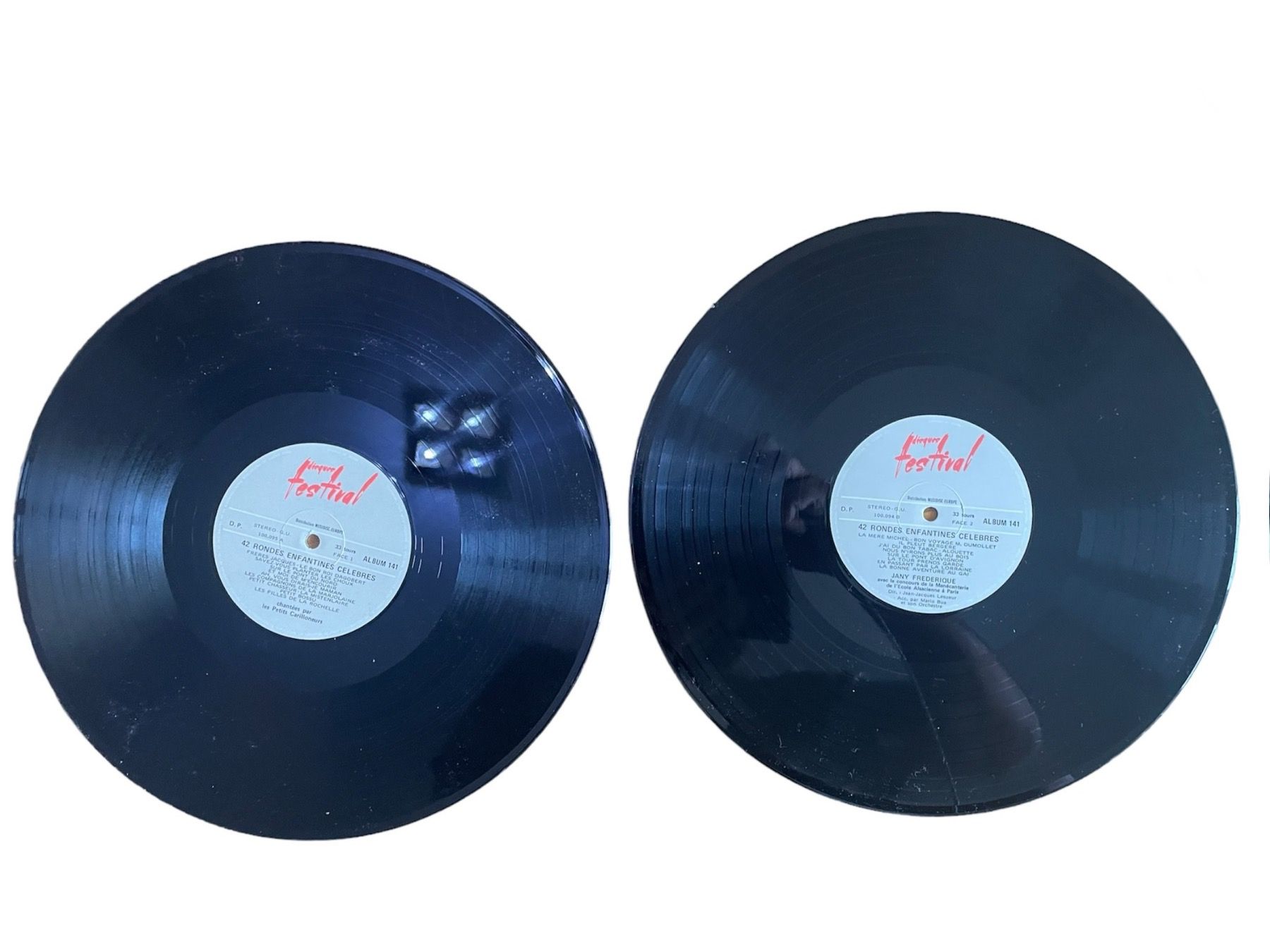 Dischi in vinile: 42 Rondes de Cantines Célèbres - Collection Vinyle 33 tours – Usato da Denges venduto da Ricautomotive
