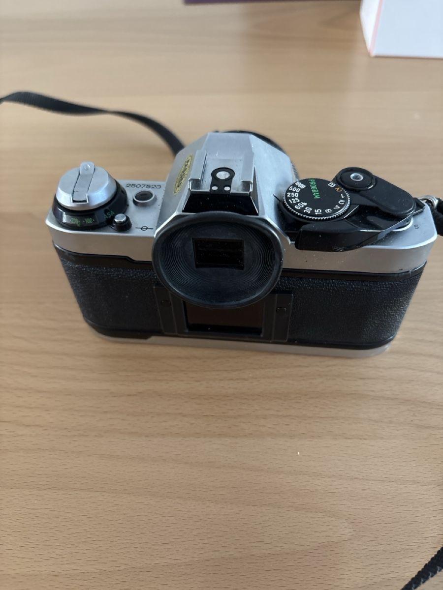 Canon Appareil photo: Canon AE-1 Program Spiegelreflexkamera neuwertig – D'occasion à Steffisburg par Go4me0 1