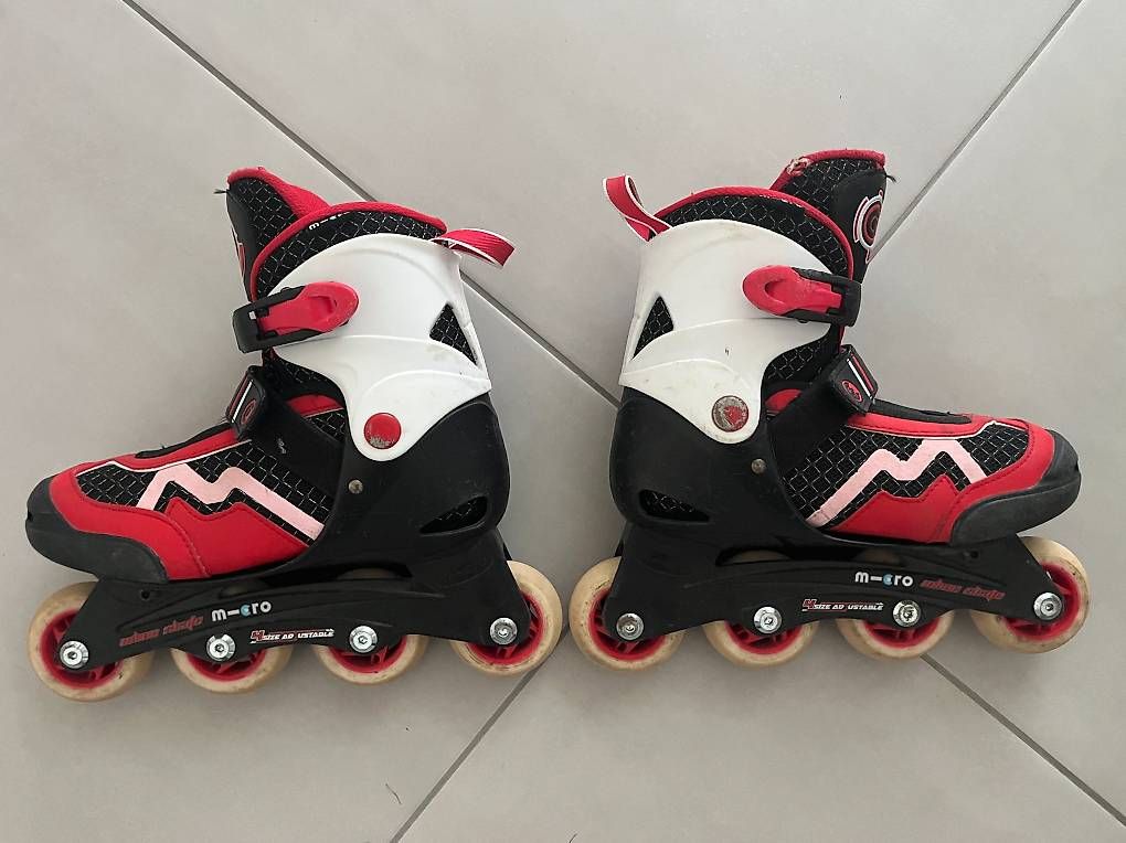 Micro Pattini in linea & Pattini a rotelle: Micro Inline Skates Rollschuhe Gr. 31-34 – Usato da Aarau venduto da Turbo555