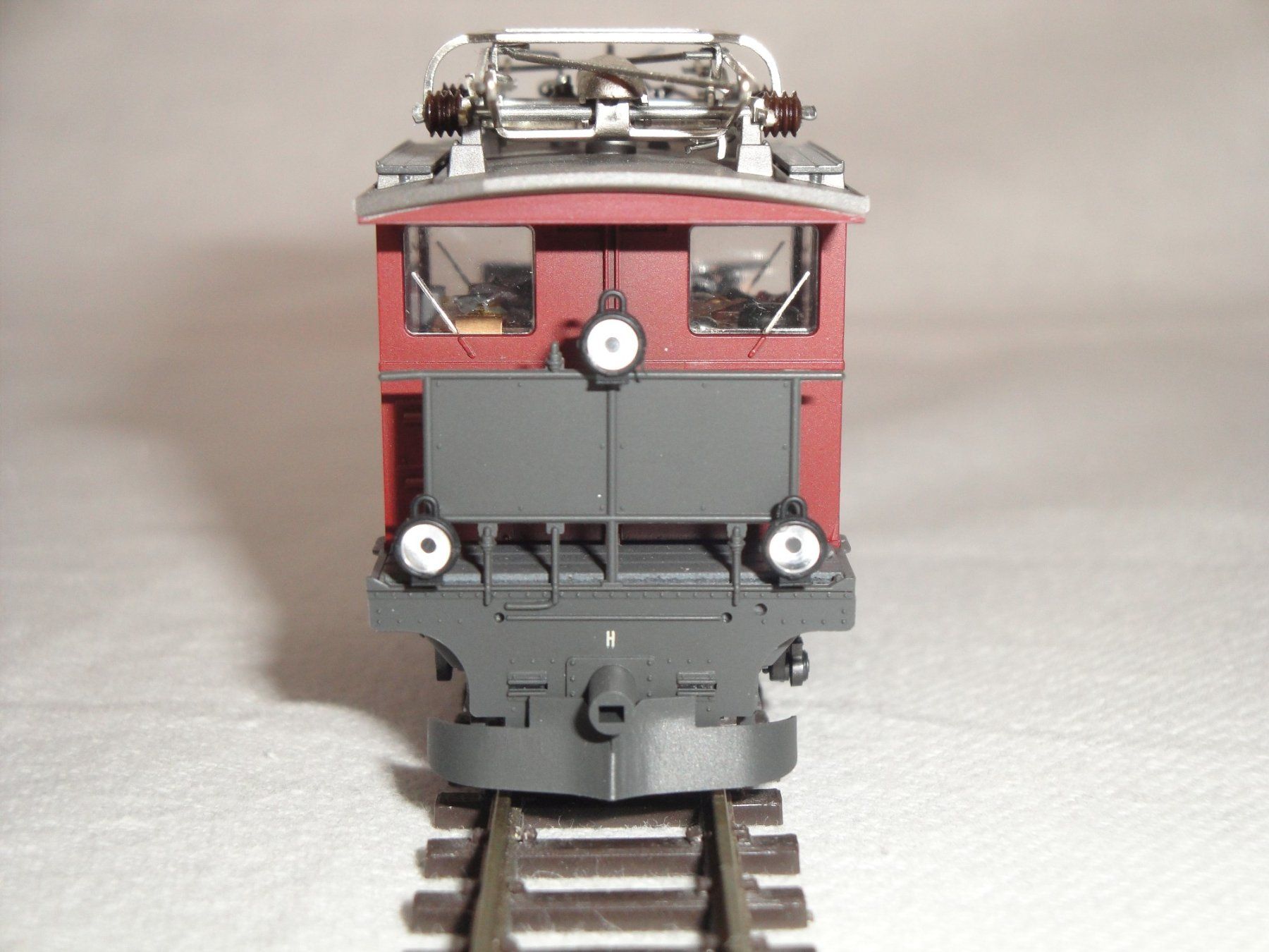 Bemo Modellini di ferrovie: Bemo RhB-Rangiertraktor Te 2/2 73 – Nuovo e nell'imballaggio originale da Wolfwil venduto da heinzs3575 3