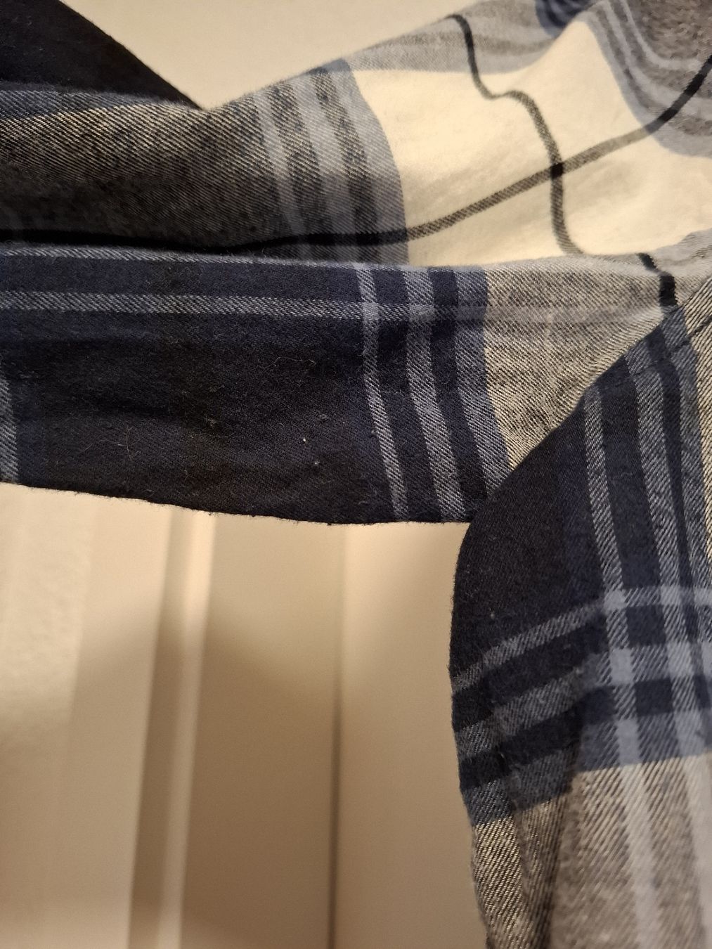 H&M Chemisiers: Blusenhemd Grösse L – D'occasion à Lütisburg par amerika123 2