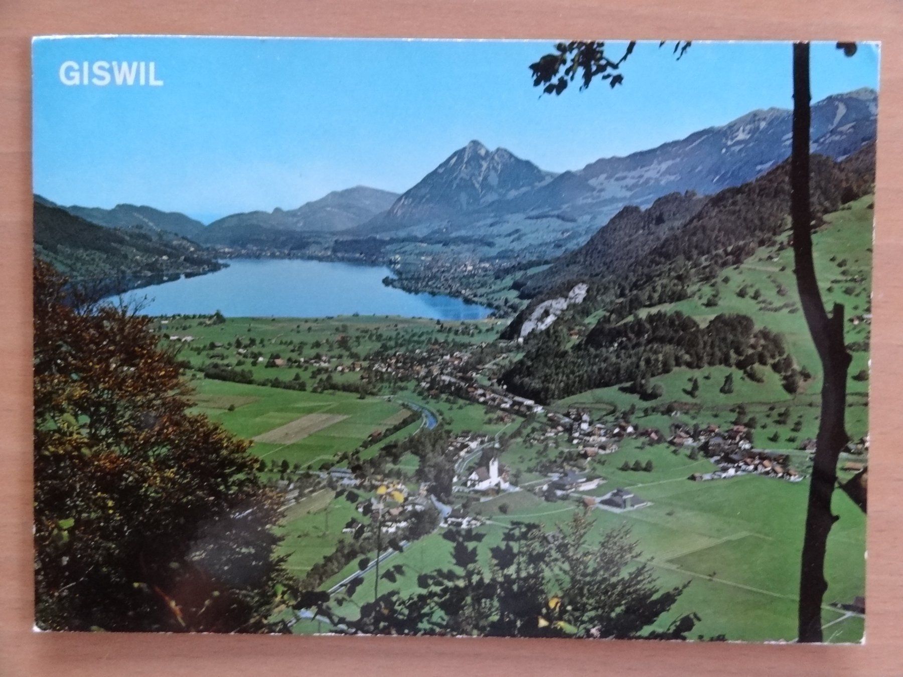 Cartoline postali: Giswil - Sarnersee - 1977 – Usato da St Léonard venduto da Riglin