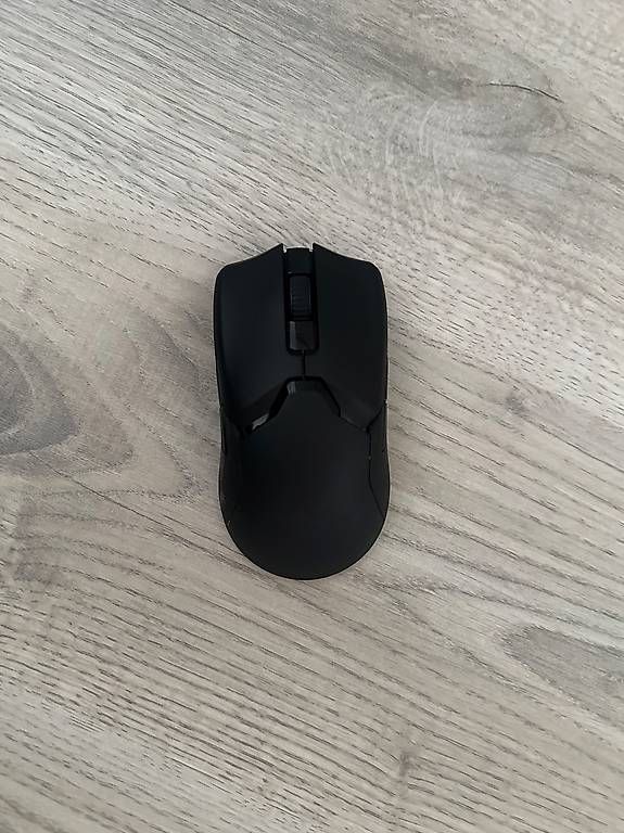 Mouse: Razer Viper Ultimate Gaming Mouse – Usato da Münchwilen TG venduto da flo_vgx9 2