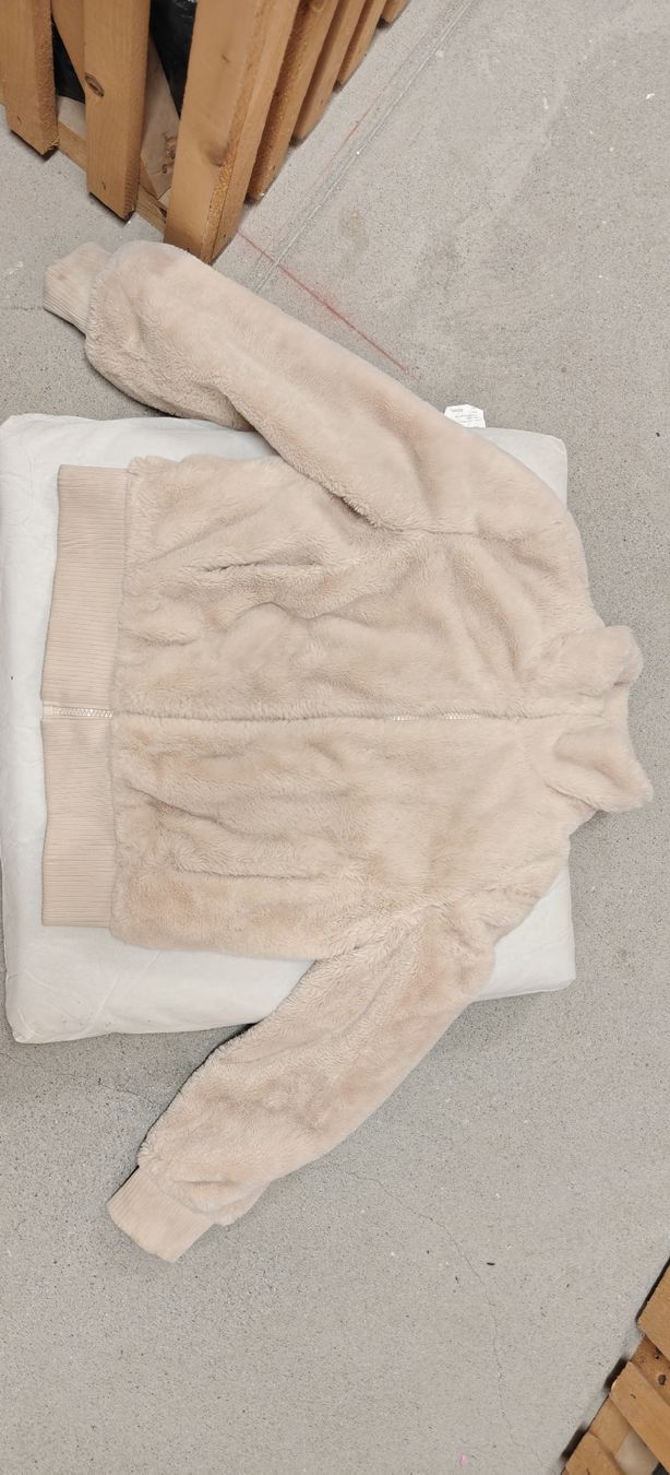 Giacche: Pimkie Jacke gr L – Usato da Obernau venduto da ChooseWisely