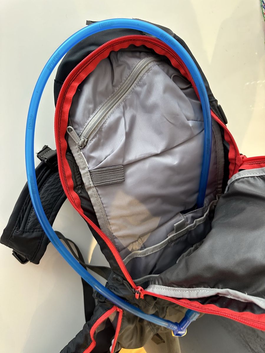 Camelbak Zaini: Camelbak Charge 10LR – Usato da Buchrain venduto da SATG 5