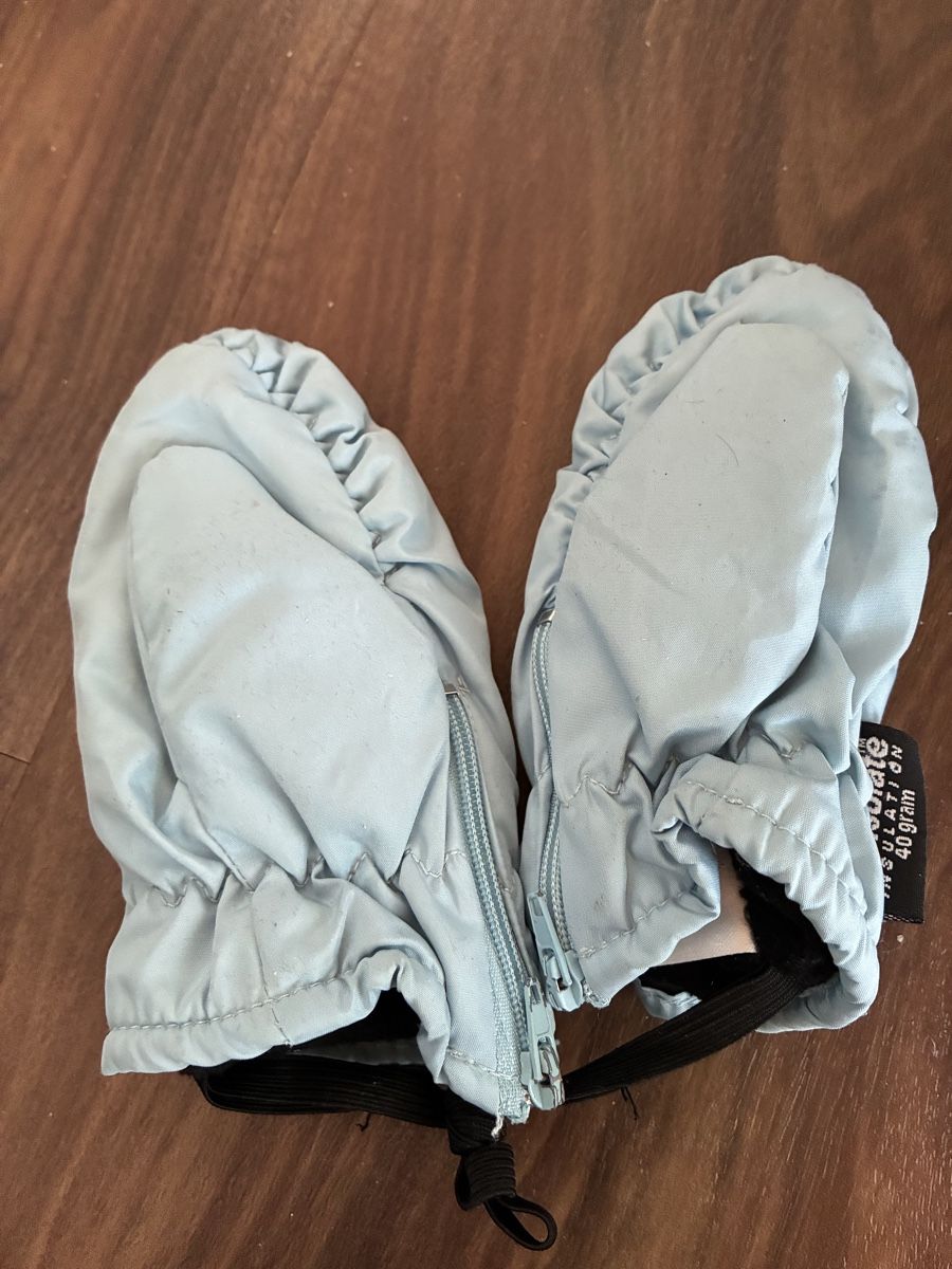Gants: Kinderhandschuhe – D'occasion à Busswil TG par Screation 1