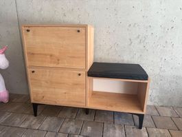 Schuhmöbel mit Sitzbank