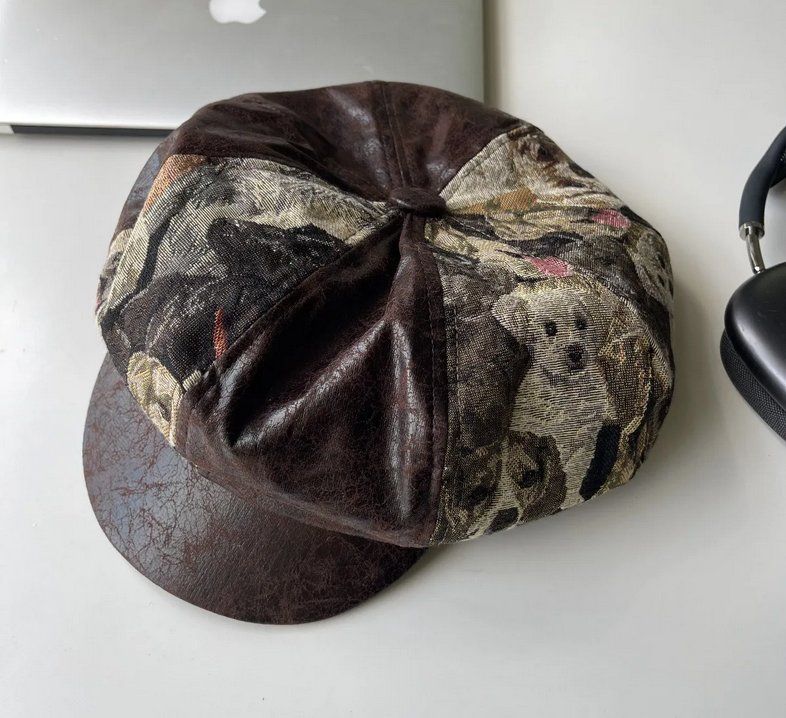 Copricapi, berretti & cappellini: Retro patchwork beret cap Lila - Casquette béret – Nuovo e nell'imballaggio originale da Lausanne venduto da FASHION-WORLD-SHOP 4