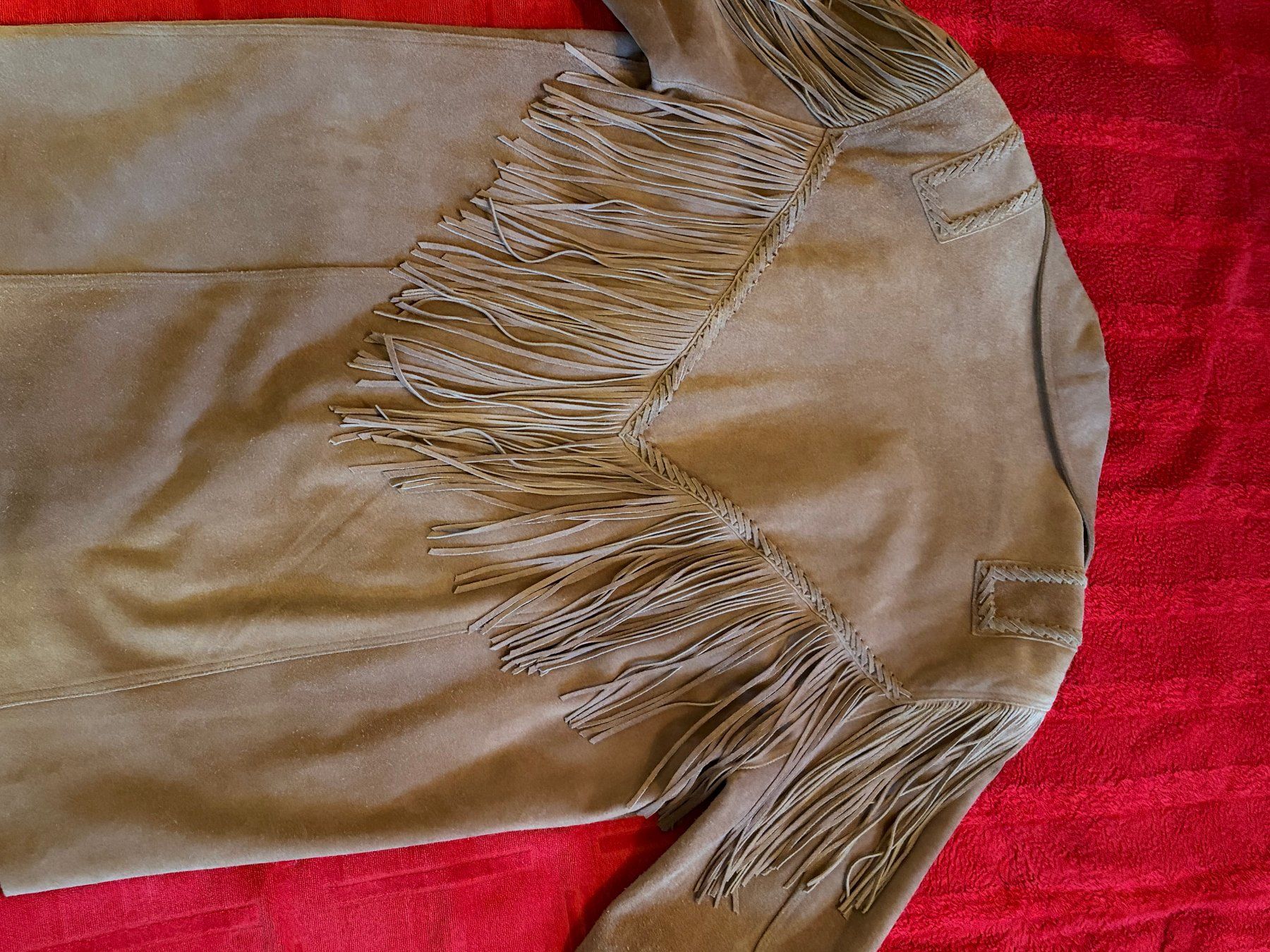 Cappotti: Velour-Kurzmantel mit Fransen, Gr. 48 – Usato da Zürich venduto da Monamohn7 1