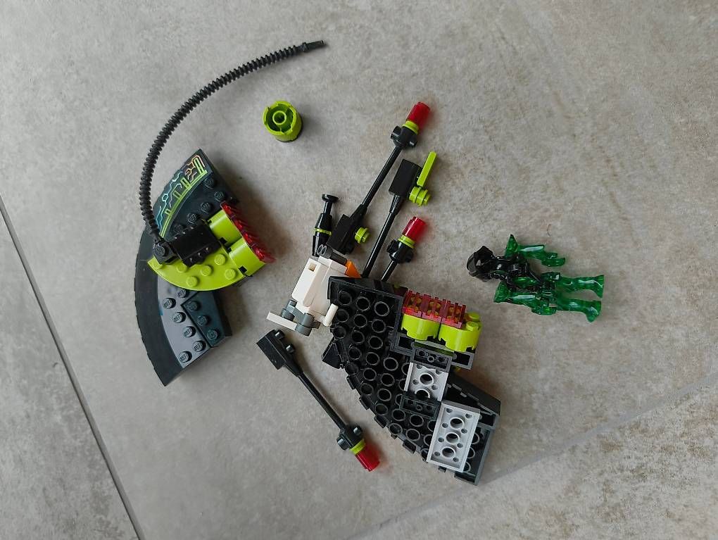 Baukästen: Lego Mars Mission 7644 – Gebraucht aus St-blaise von Luca_7875 3
