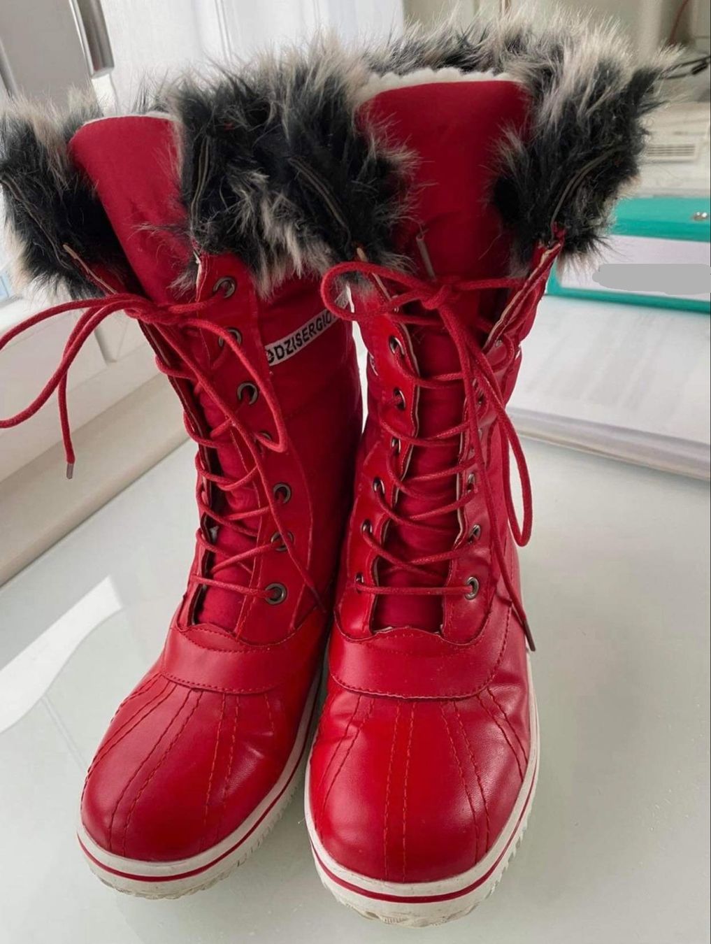 Scarpe da donna: STIEFEL-WINTER  / ROT  Gr. 37 – Usato da Basel venduto da shorthills_2013