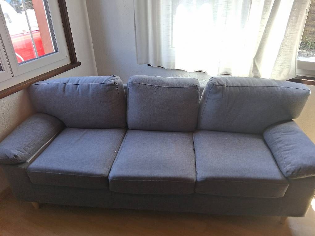 Sofas: 3er Sofa 220cm lang – D'occasion à Salmsach par Loth95