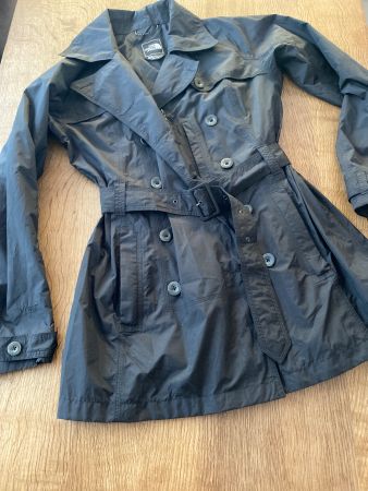 *THE NORTH FACE* KURZMANTEL/MANTEL GR.M schwarz
