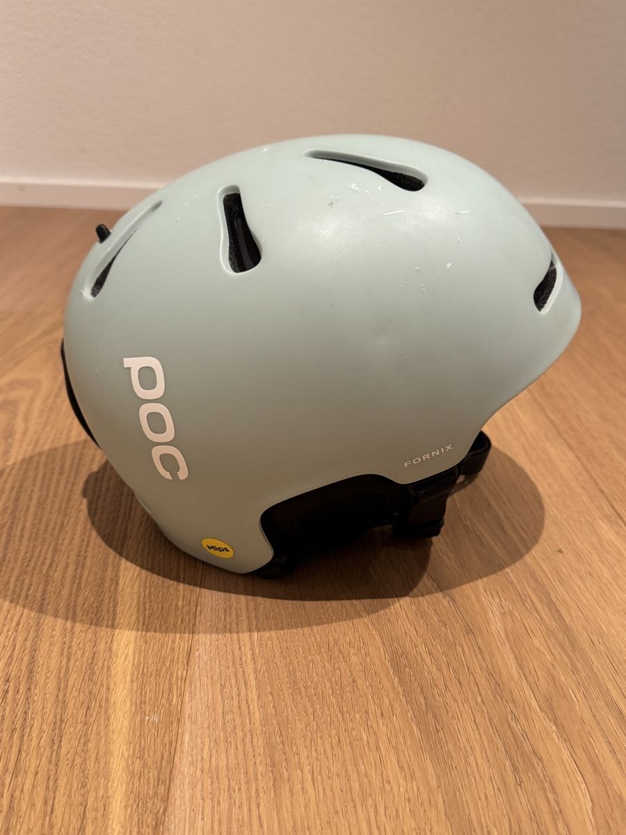 Poc Casques: POC Fornix Skihelm Mips – D'occasion à Kaltbrunn par Hegglin1987 2