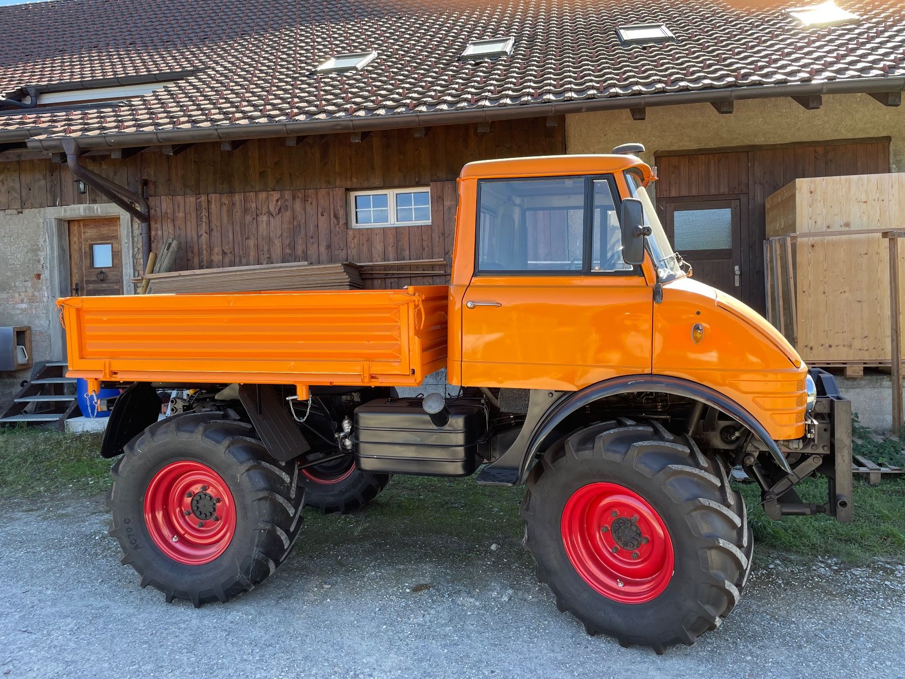 Mercedes-Benz Véhicules utilitaires: Unimog 406 – D'occasion à Rümikon AG par mar_857h 1