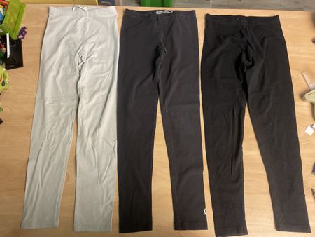 3 dünnere Leggins Gr.140