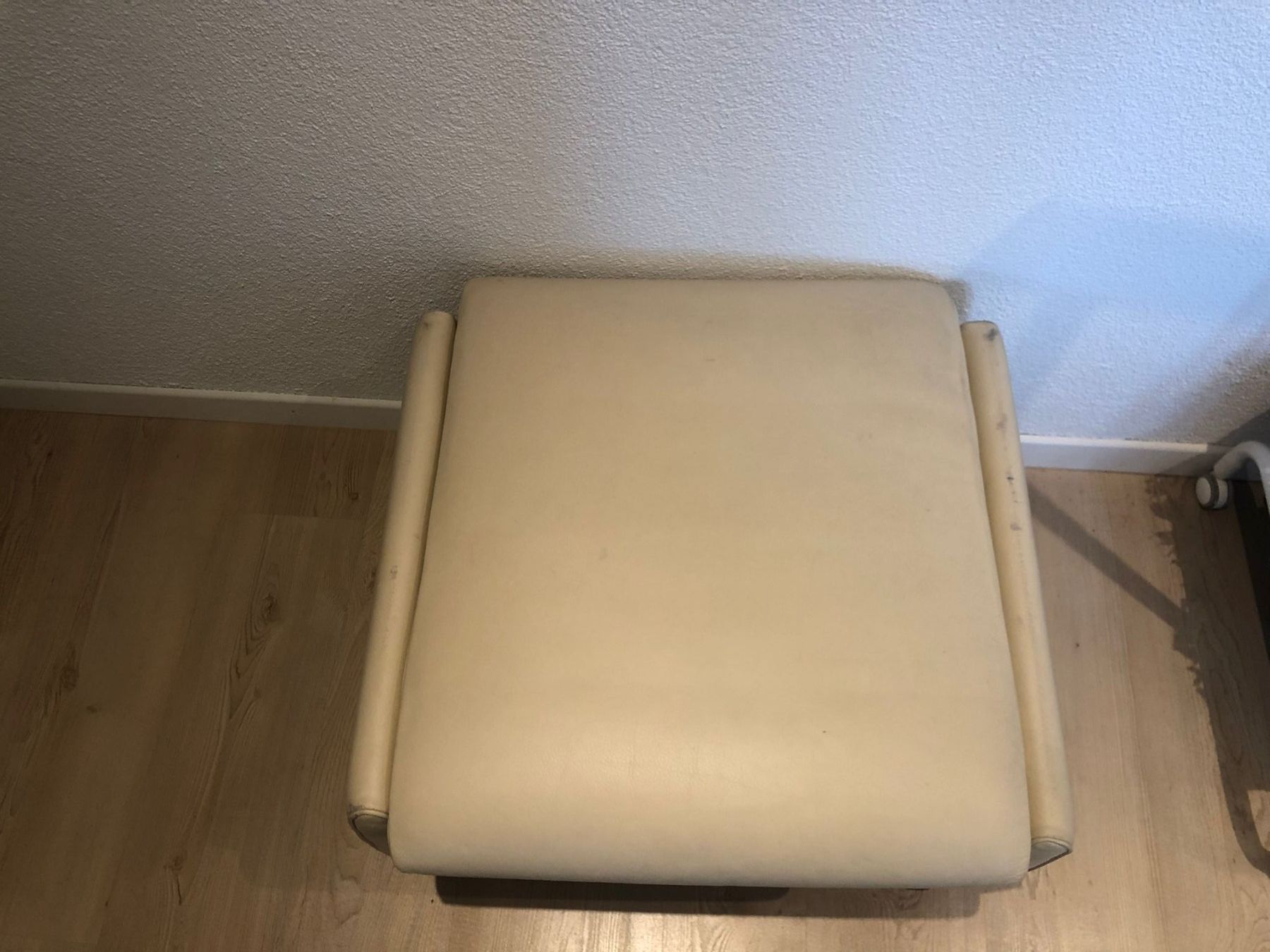 Tabourets: Sofahocker (beige) – D'occasion à Zürich par jam_6ps6 2