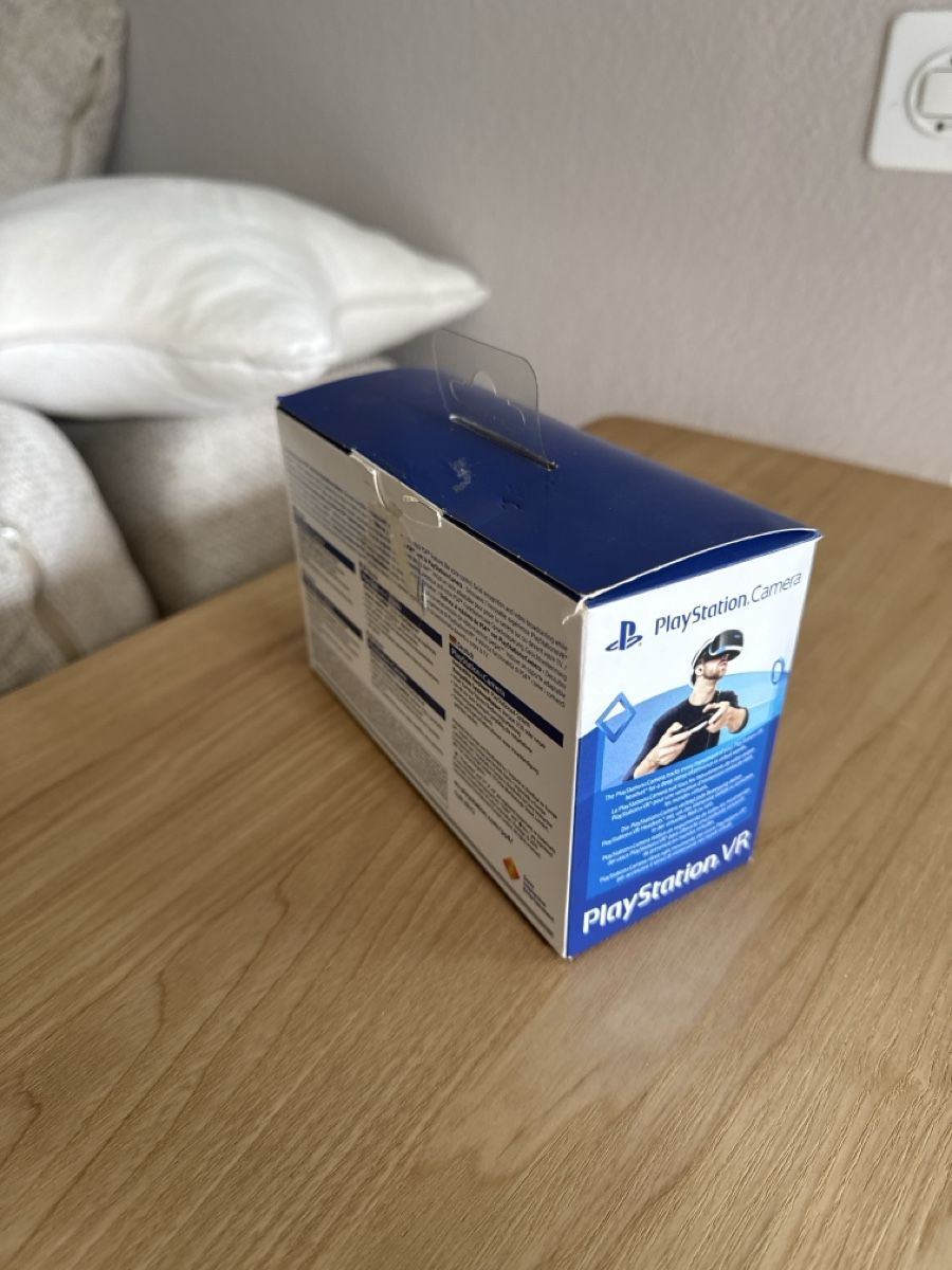 Sony Console: Ps 4 Camera / VR – Nuovo (secondo la descrizione) da Horgen venduto da indoor51 1
