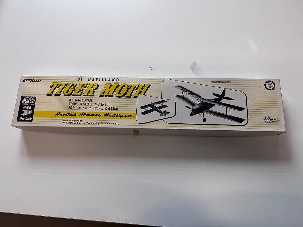 Modellismo RC: De Havilland Tiger Mothe – Nuovo e nell'imballaggio originale da Fahrwangen venduto da Hotroad61