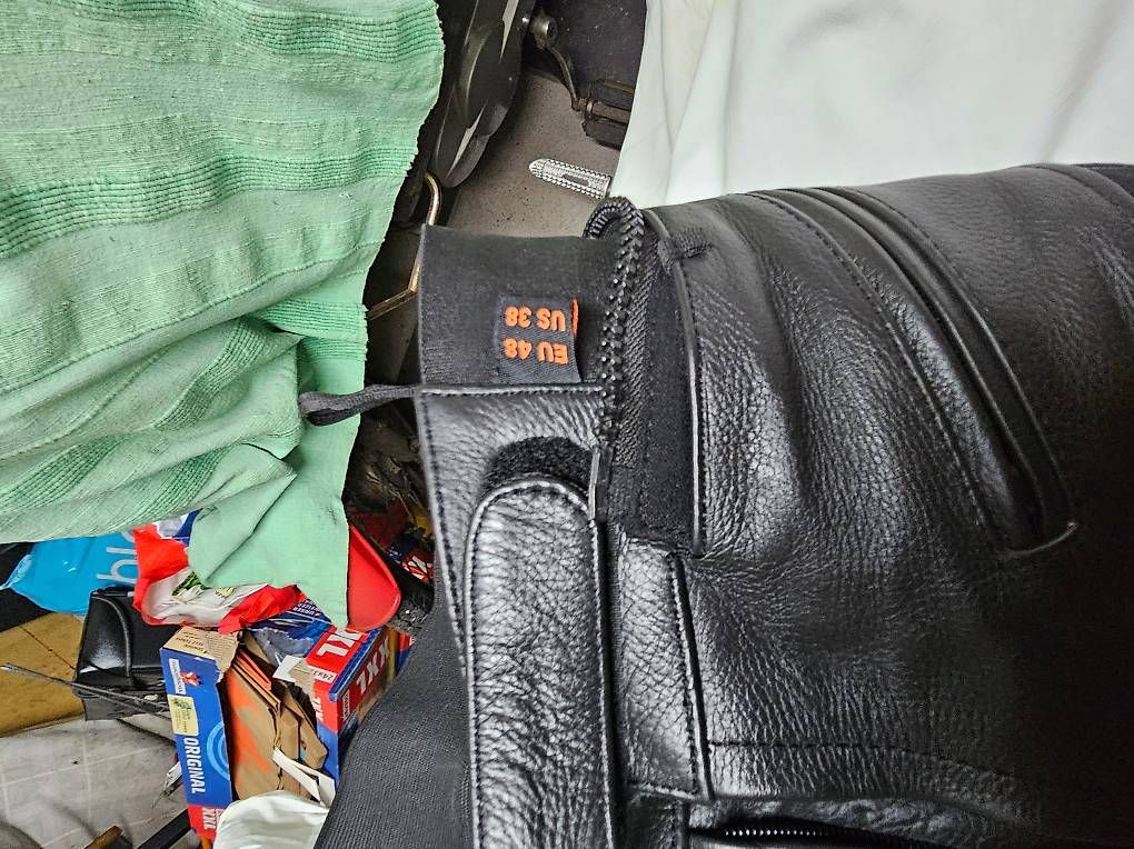 Pantaloni: pantalon moto IXS à vendre. – Usato da Biel/Bienne venduto da Vido91 1