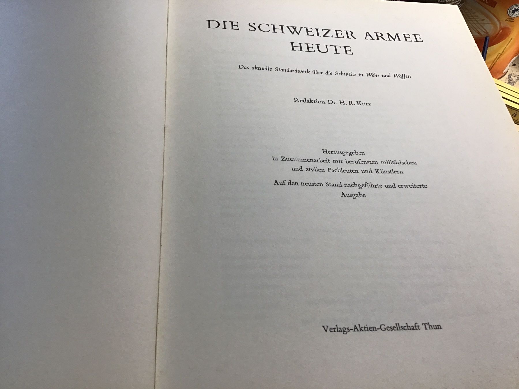 Libri: Schweizer Armee heute - das Buch – Usato da Männedorf venduto da Modell-Spezialisten 1