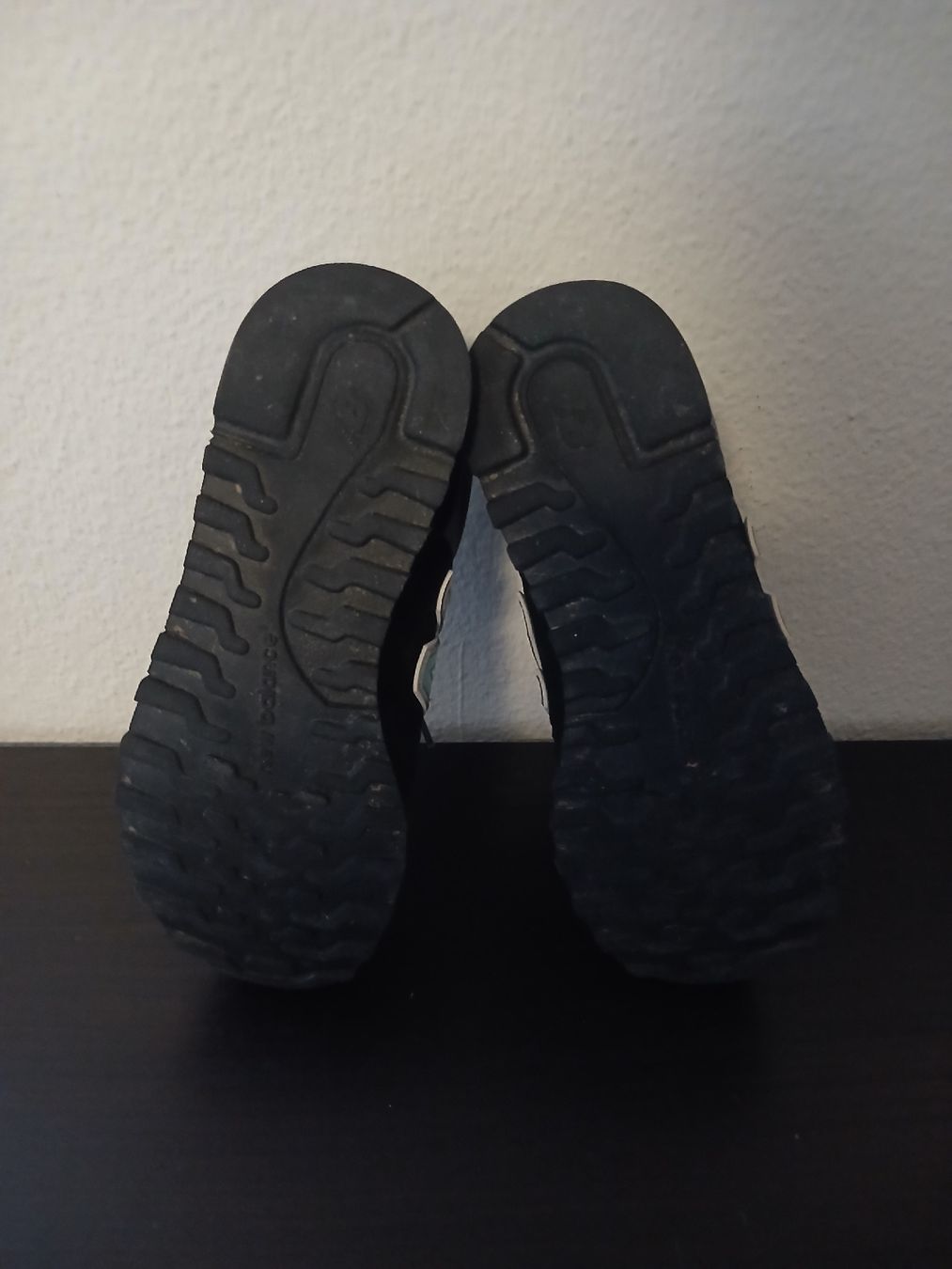 New Balance Damenschuhe: !!! New Balance Schuhe Gr.35 !!! – Gebraucht aus Reinach BL von Ibizo69 5