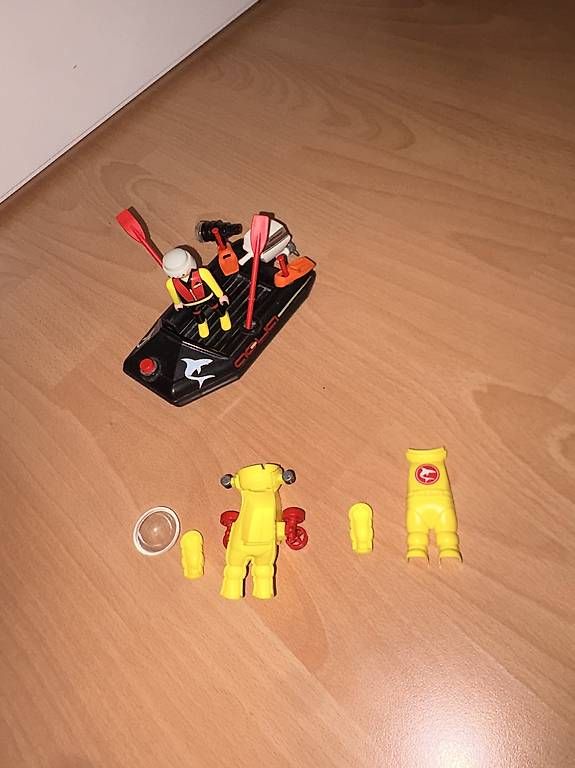 Giocattoli: Playmobil Tauchboot mit Taucher – Usato da Stettlen venduto da Kia3 1