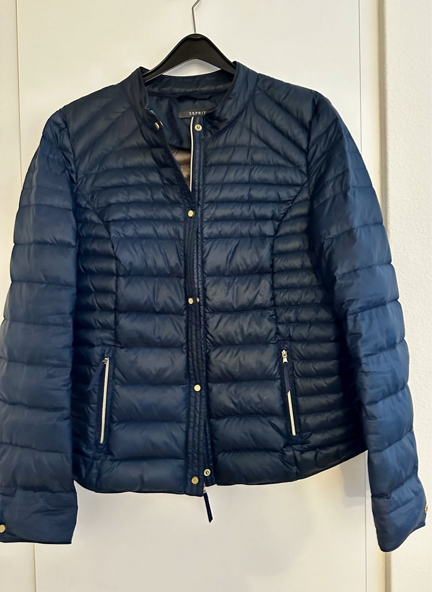 Esprit Giacche: Leichte Steppjacke Esprit marine – Usato da Zürich venduto da rim_82zs