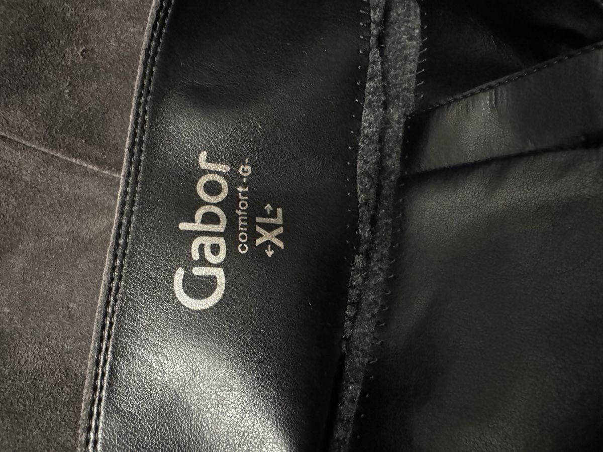 Gabor Scarpe da donna: Gabor Stiefel, XL Schaft, echtes Wildleder, Grösse 38.5 – Nuovo (secondo la descrizione) da Langnau am Albis venduto da ste_2zdt 2