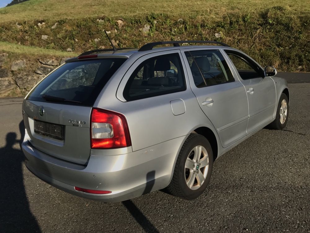 Skoda Automobili: Skoda Octavia 1.6 TDI 4x4 166'400 km – Usato da Schwyz venduto da 11MM11 3