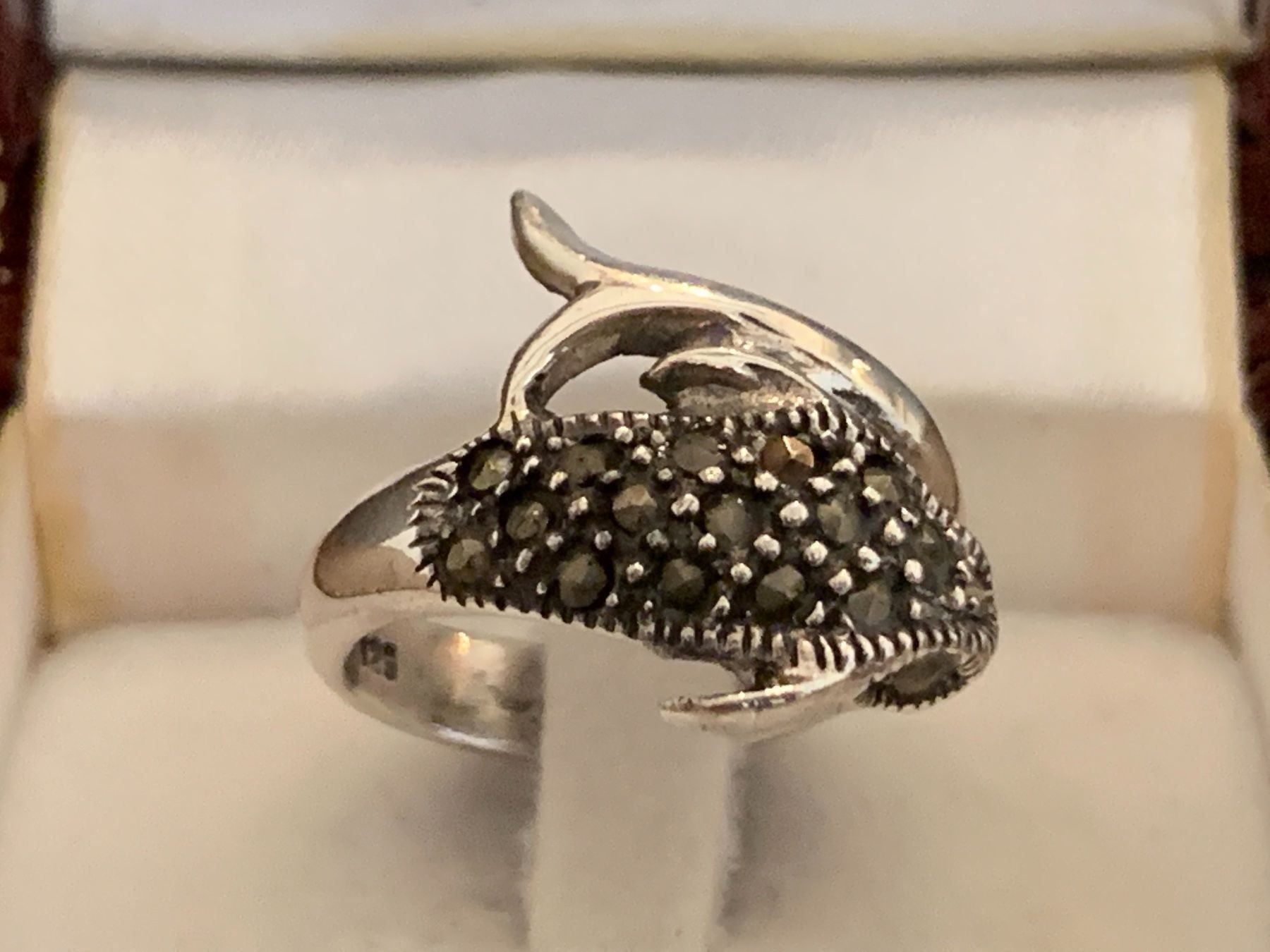 Anelli: Delfin Ring  Gr 56 -  Sterling Silber 925 mit Markasiten – Nuovo (secondo la descrizione) da Bern venduto da Jiffy 1