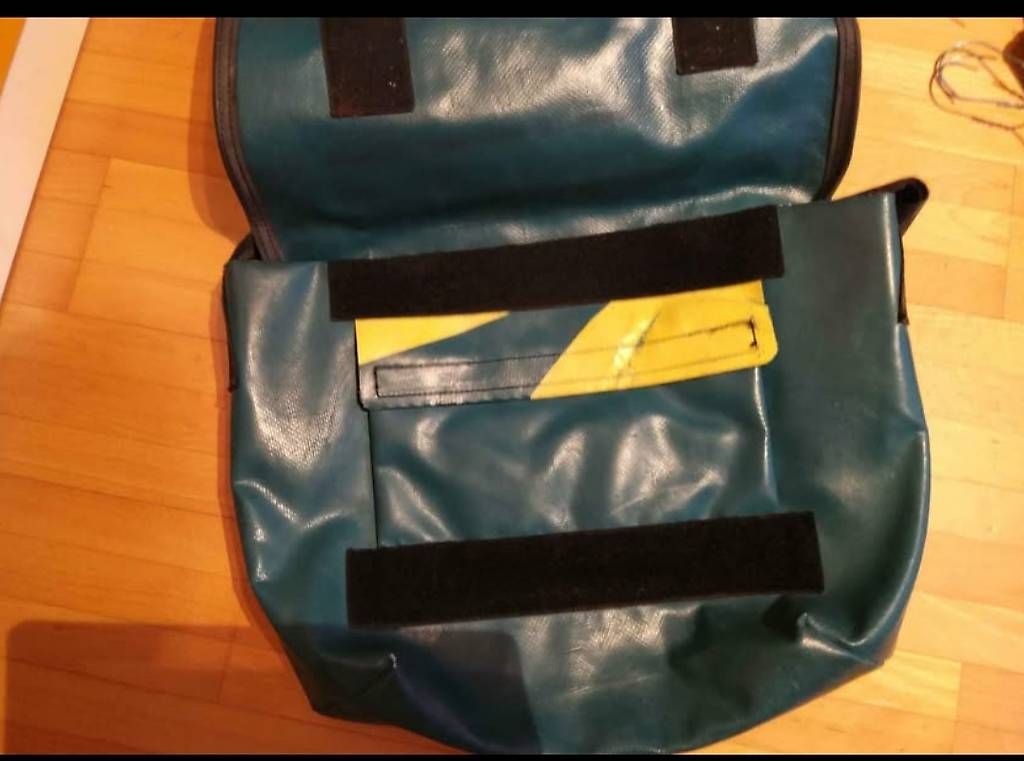 Freitag Altro in  Abbigliamento & Accessori: Freitag – Usato da Golino venduto da clo_8r6j 1