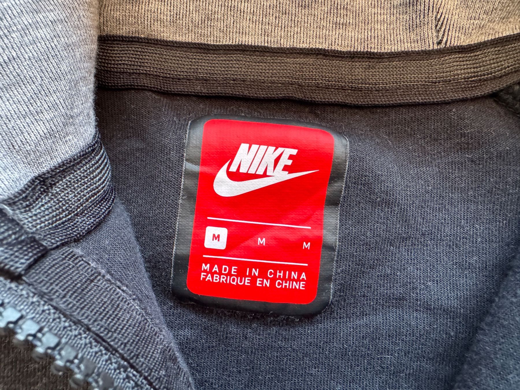 Nike Giacche: Nike Tech Fleece Windrunner Hoodie MEN M – Usato da Neuchâtel venduto da _Easy_to_Find_ 2