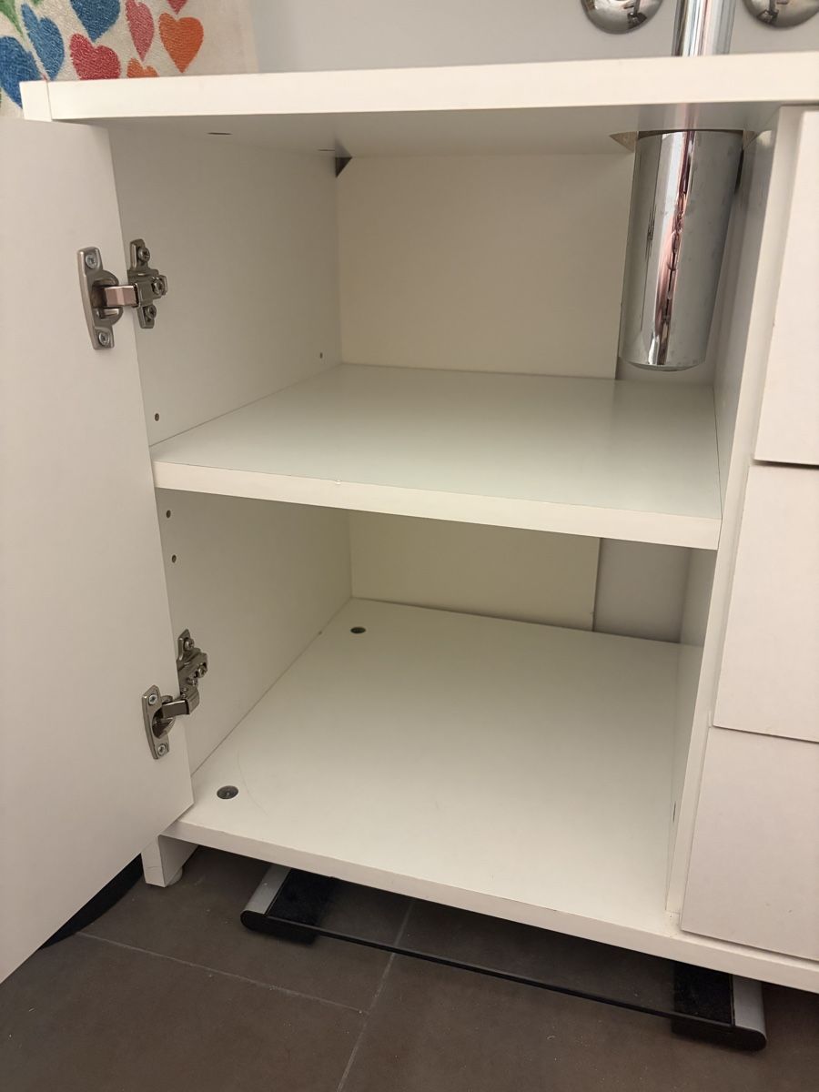 Micasa Installations & Meubles: Lavaboy GRATIS – D'occasion à Thalwil par nic_22 1