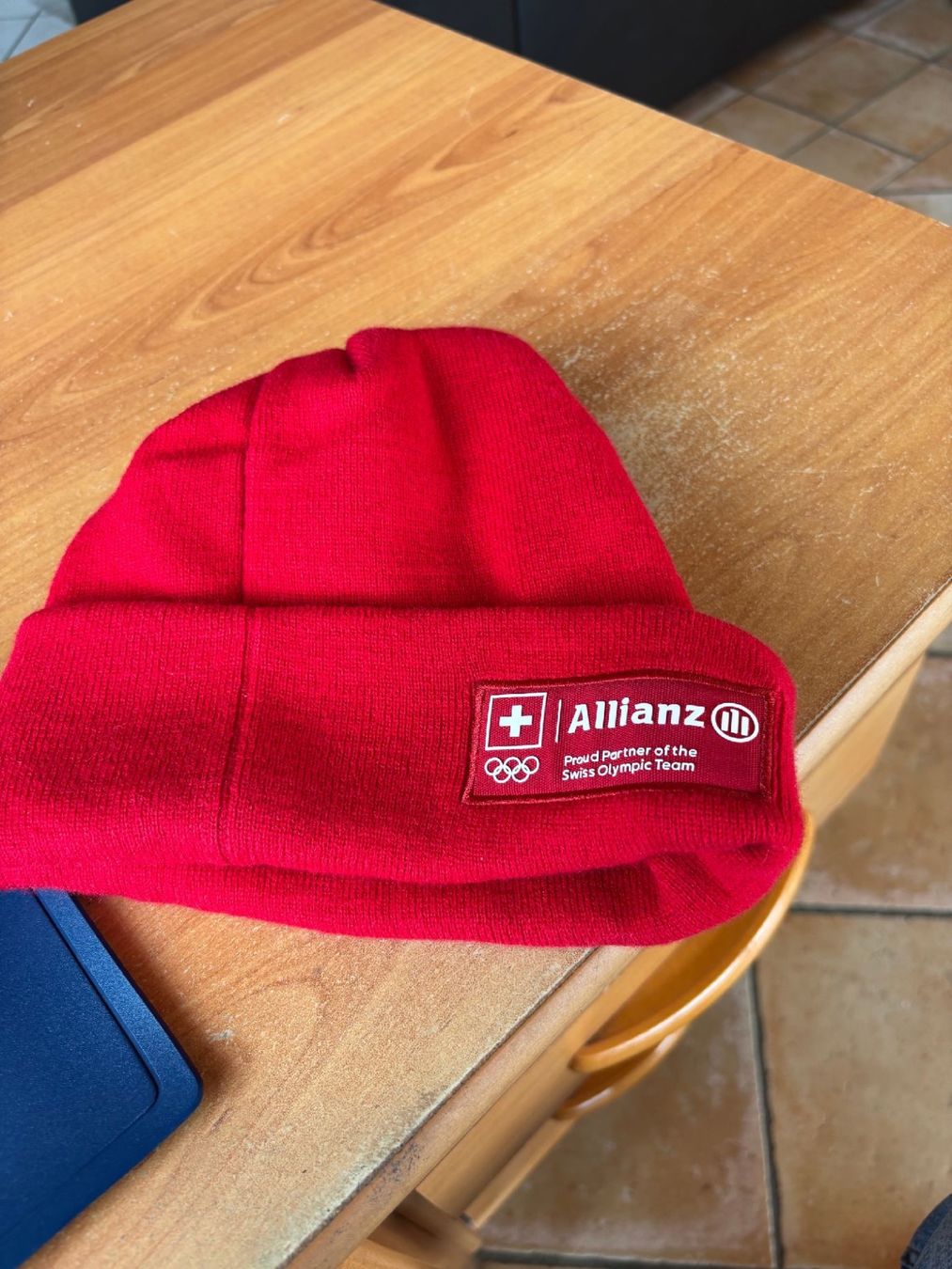 Chapeaux, bonnets & casquettes: bonnet Swiss Olympic – Neuf (Voir description) à chatonnaye par lebizu 2
