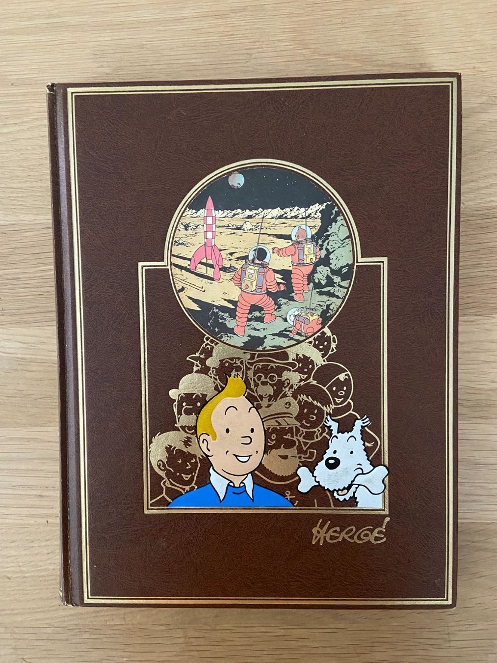 Fumetti: TINTIN / TOME 8 / EDITIONS ROMBALDI – Usato da Corcelles-près-Payerne venduto da 1562Comics