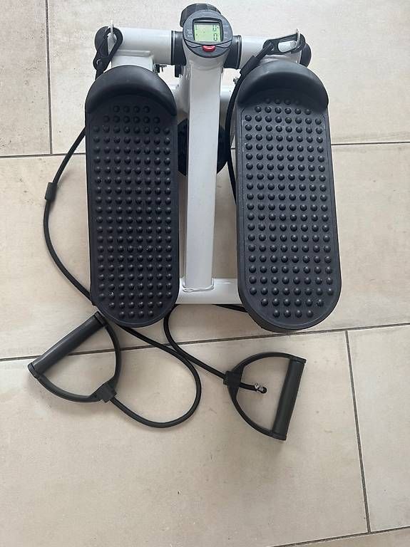 Hometrainer: stepper – Neu und originalverpackt aus Triengen von Diva-89