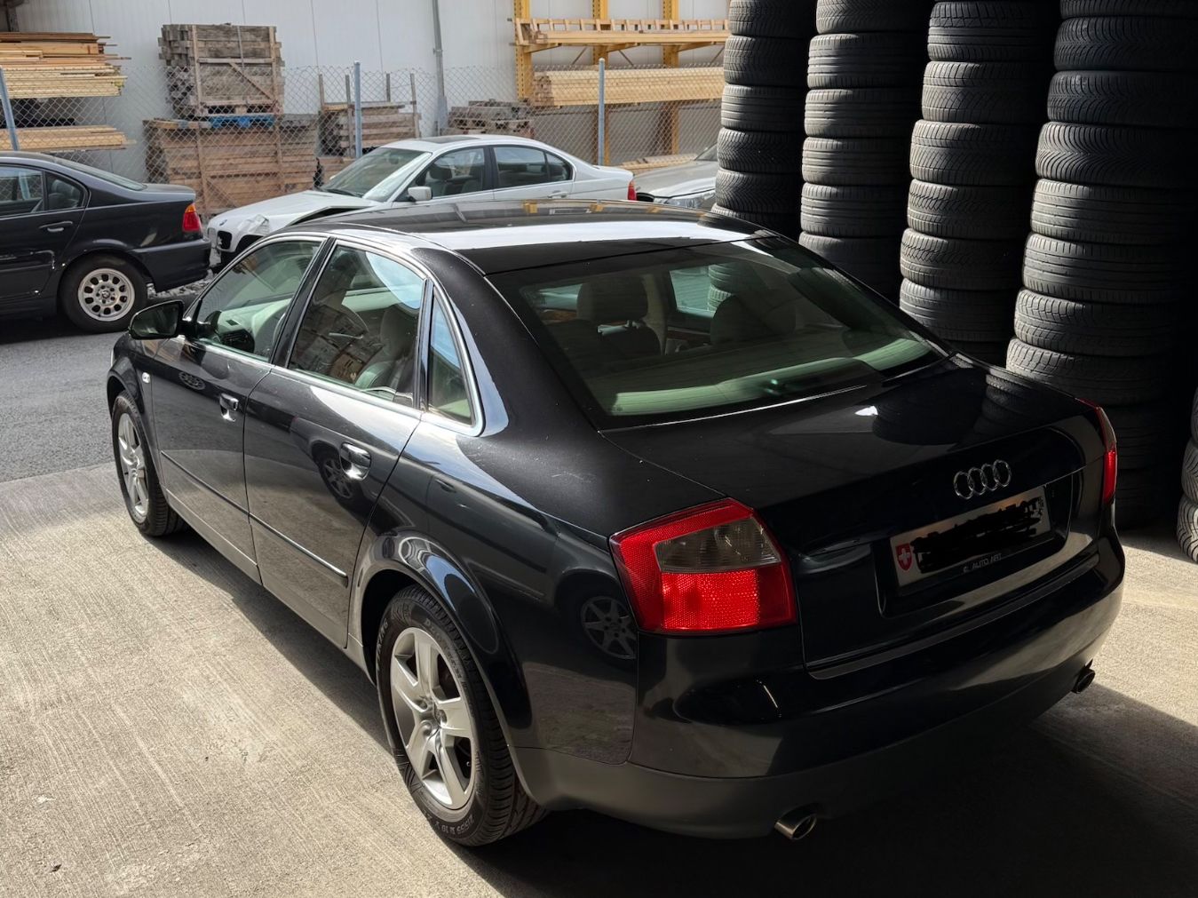Audi Automobili: Audi A4 B6 3.0 V6 – Usato da Chur venduto da maz_yj9z 1