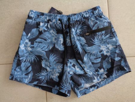 CHIEMSEE BADESHORTS GR.S *NEU*